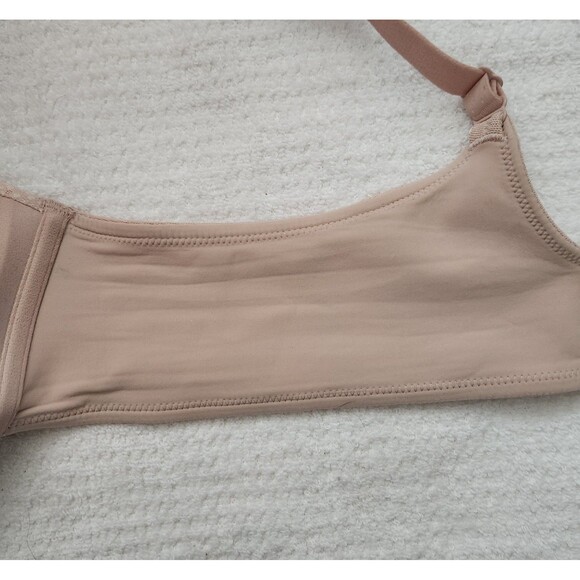 Wacoal Back Appeal Bra 40C Beige Shimmer Wire-Free Contour Cup Full Coverage EUC - Picture 11 of 11